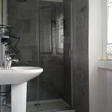 Bed & Breakfast Vialetto V. Pastro 10 Milano